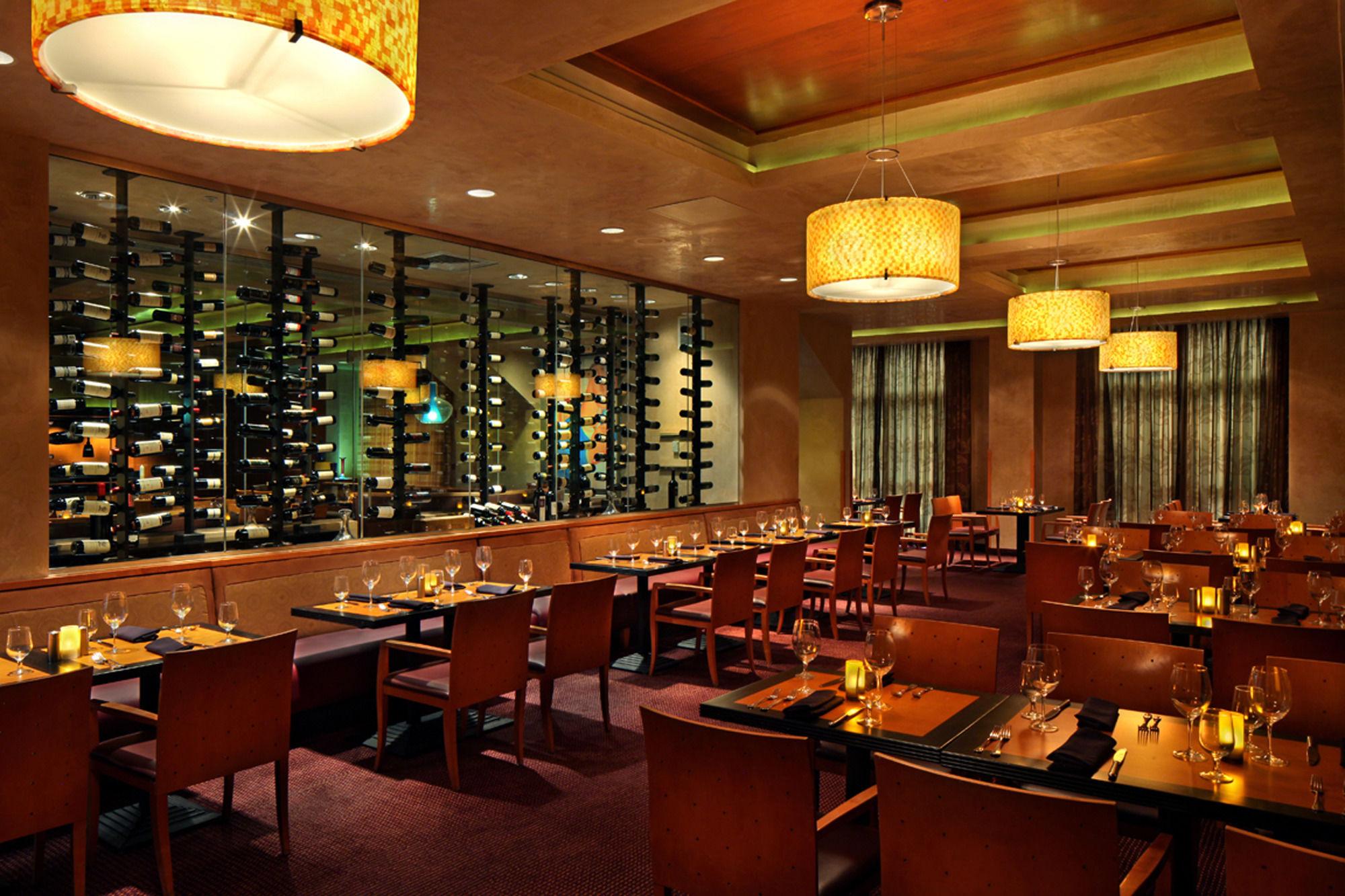 Mystic Marriott Hotel And Spa Groton Exterior photo
