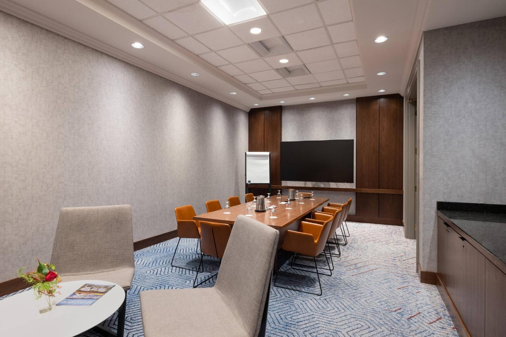 Mystic Marriott Hotel And Spa Groton Exterior photo