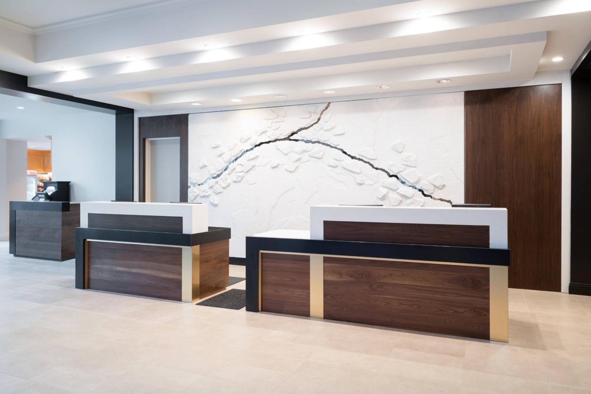 Mystic Marriott Hotel And Spa Groton Exterior photo